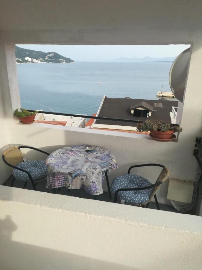 Apartments Knezic Igrane Esterno foto